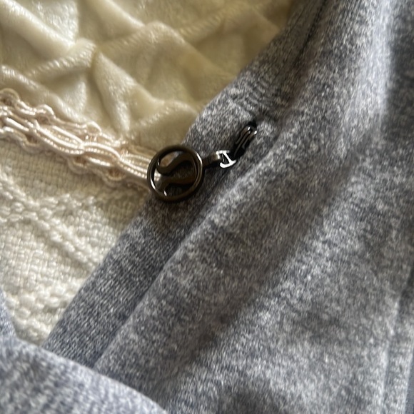 Like - Picture 6 of 6